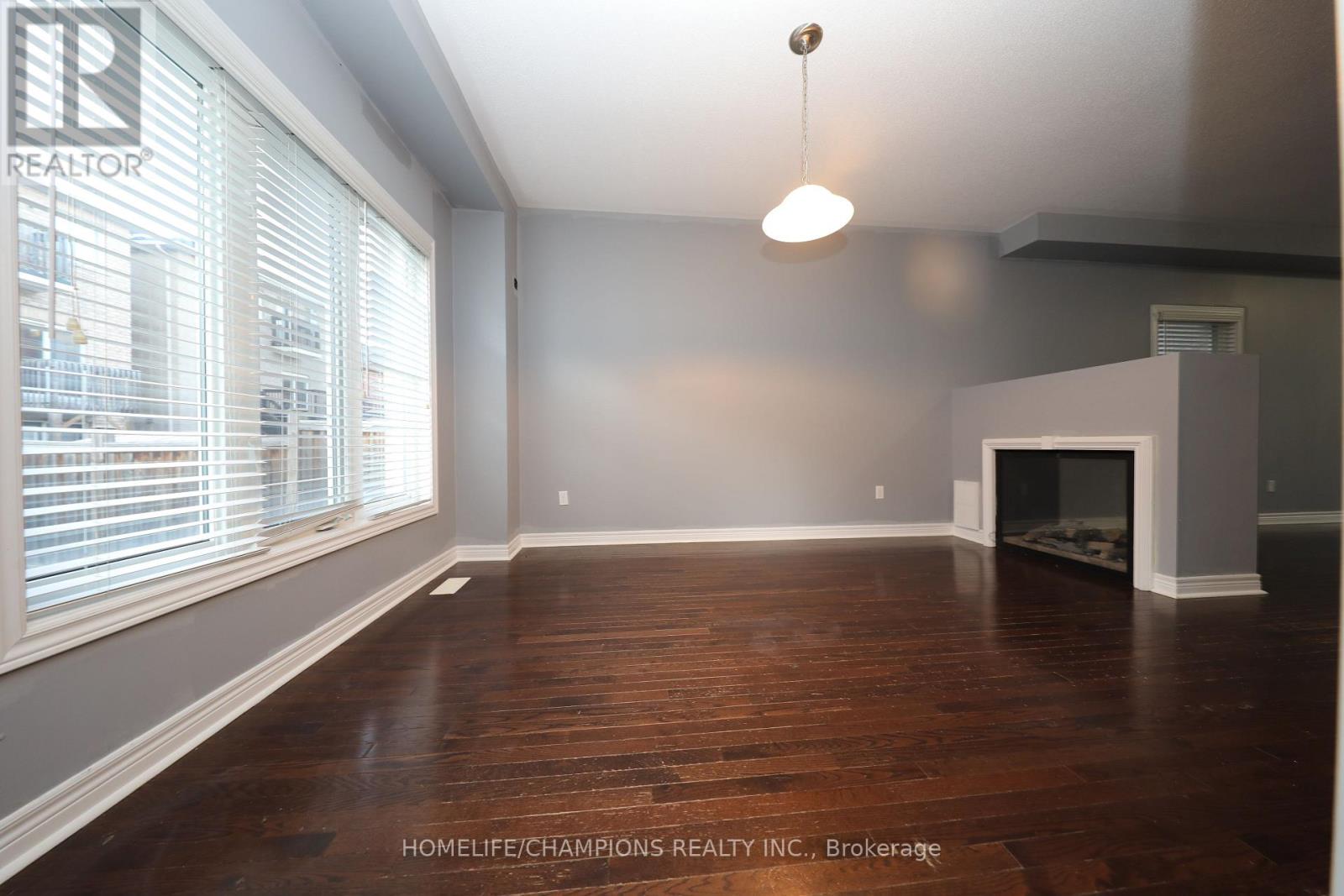 1524 Bruny Avenue, Pickering, Ontario  L1X 0C6 - Photo 5 - E13217462