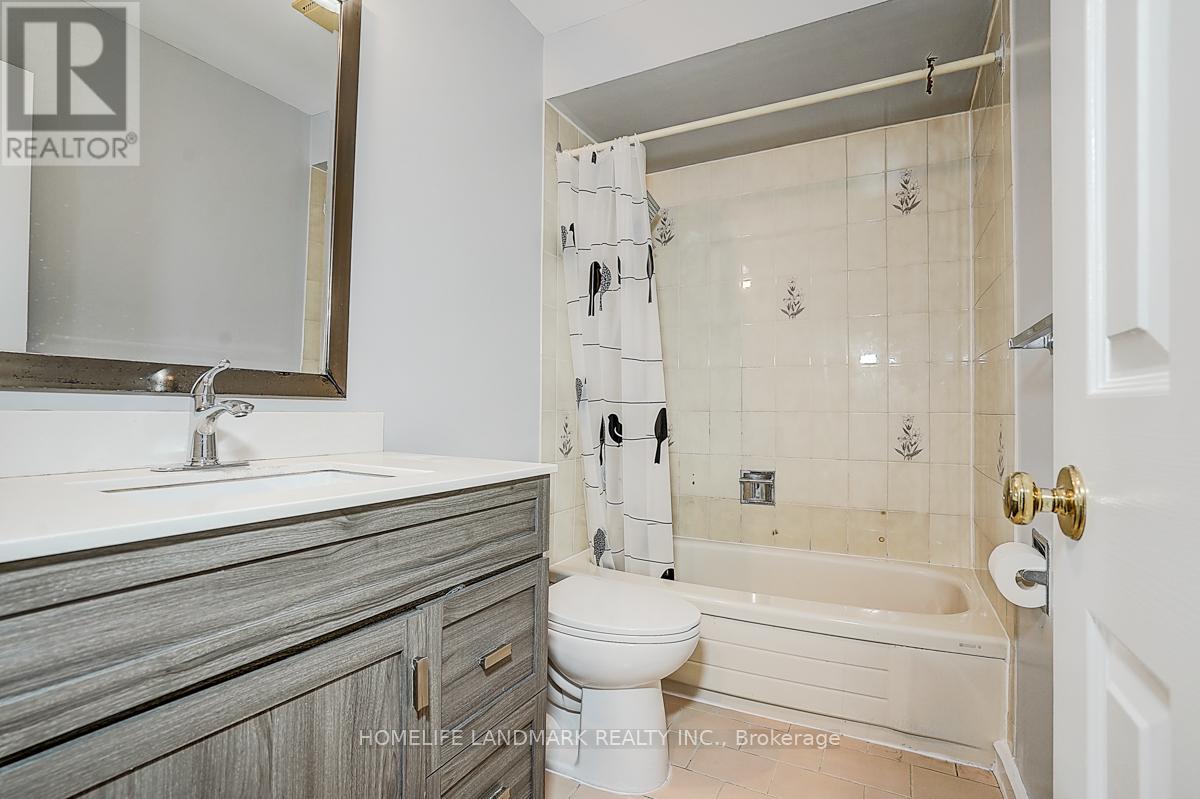 431 Port Royal Trail, Toronto, Ontario  M1V 4R2 - Photo 21 - E13217480