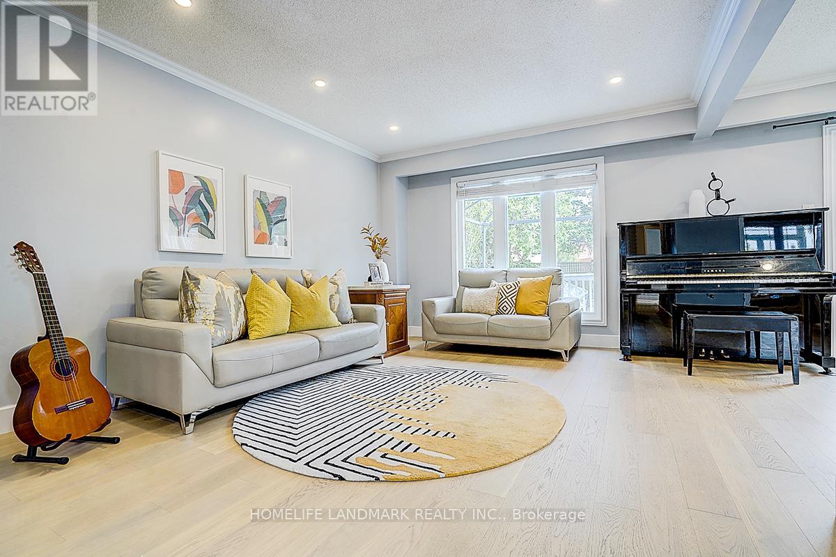 431 Port Royal Trail, Toronto, Ontario  M1V 4R2 - Photo 5 - E13217480