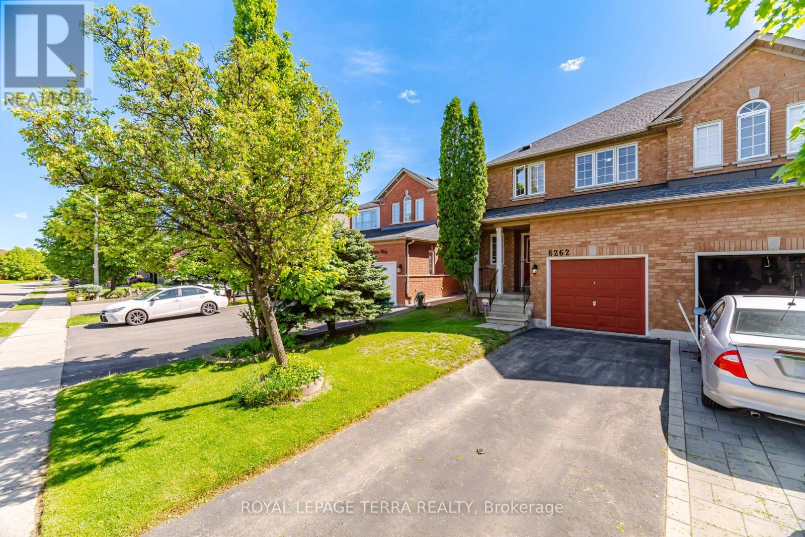 6262 Miriam Way, Mississauga, Ontario  L5N 7V5 - Photo 2 - W13217454