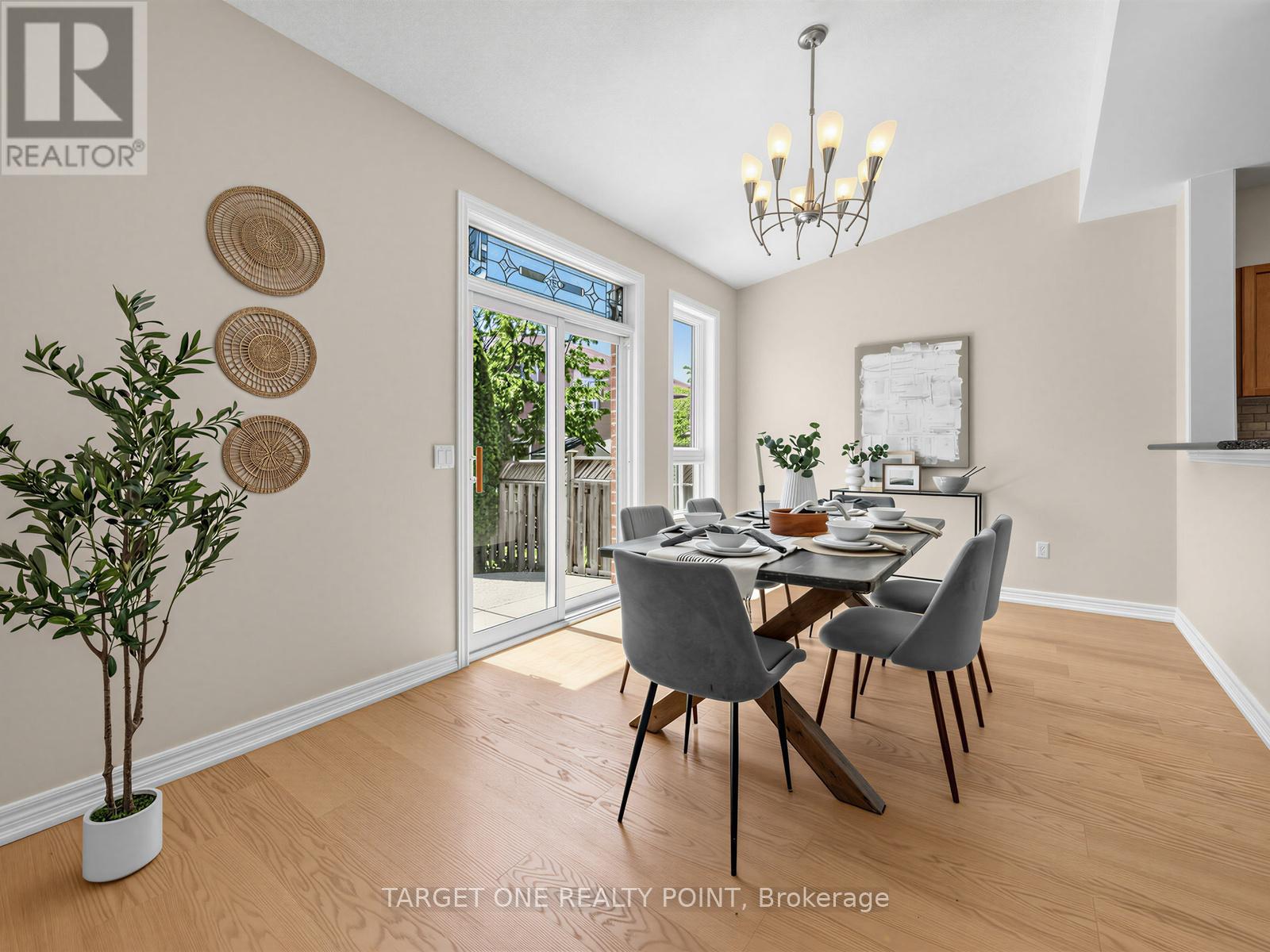 5634 Watersfield Avenue, Mississauga, Ontario  L5M 7G1 - Photo 10 - W13217458
