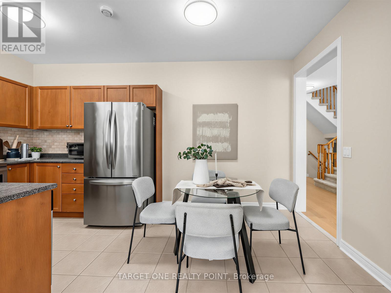 5634 Watersfield Avenue, Mississauga, Ontario  L5M 7G1 - Photo 12 - W13217458