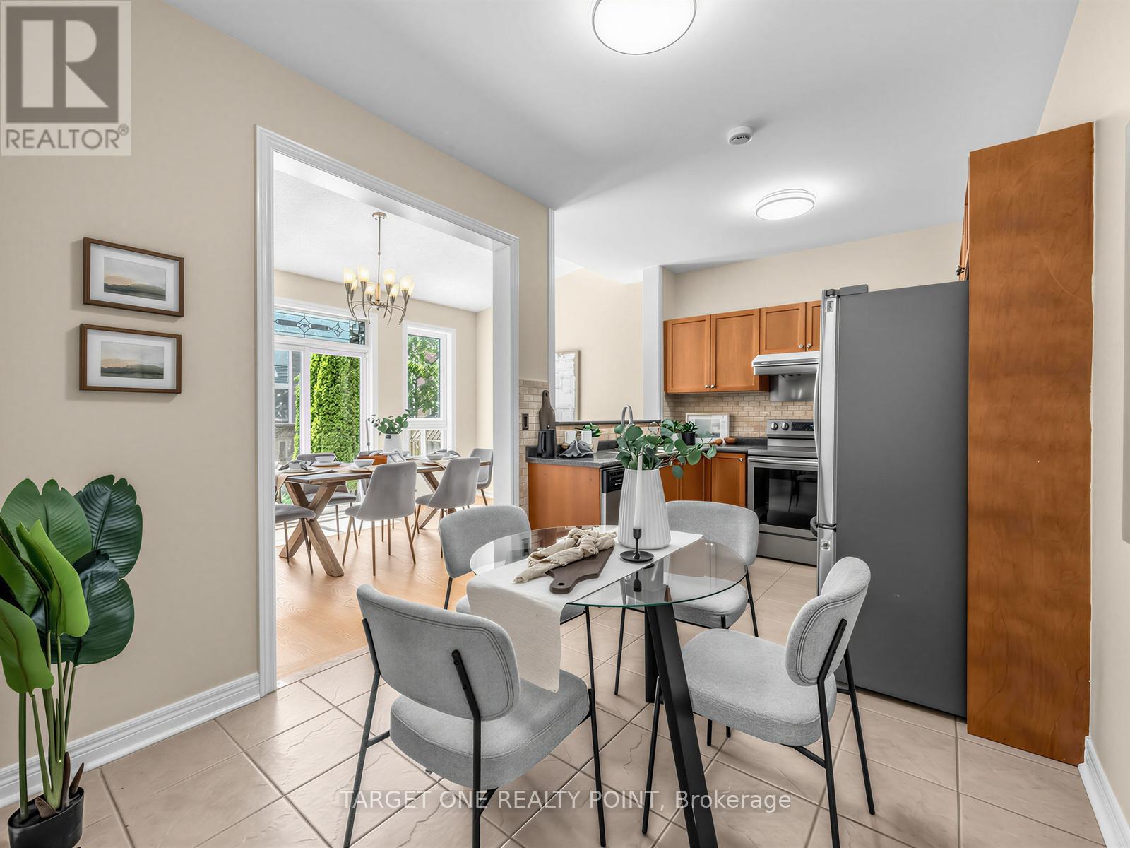 5634 Watersfield Avenue, Mississauga, Ontario  L5M 7G1 - Photo 14 - W13217458