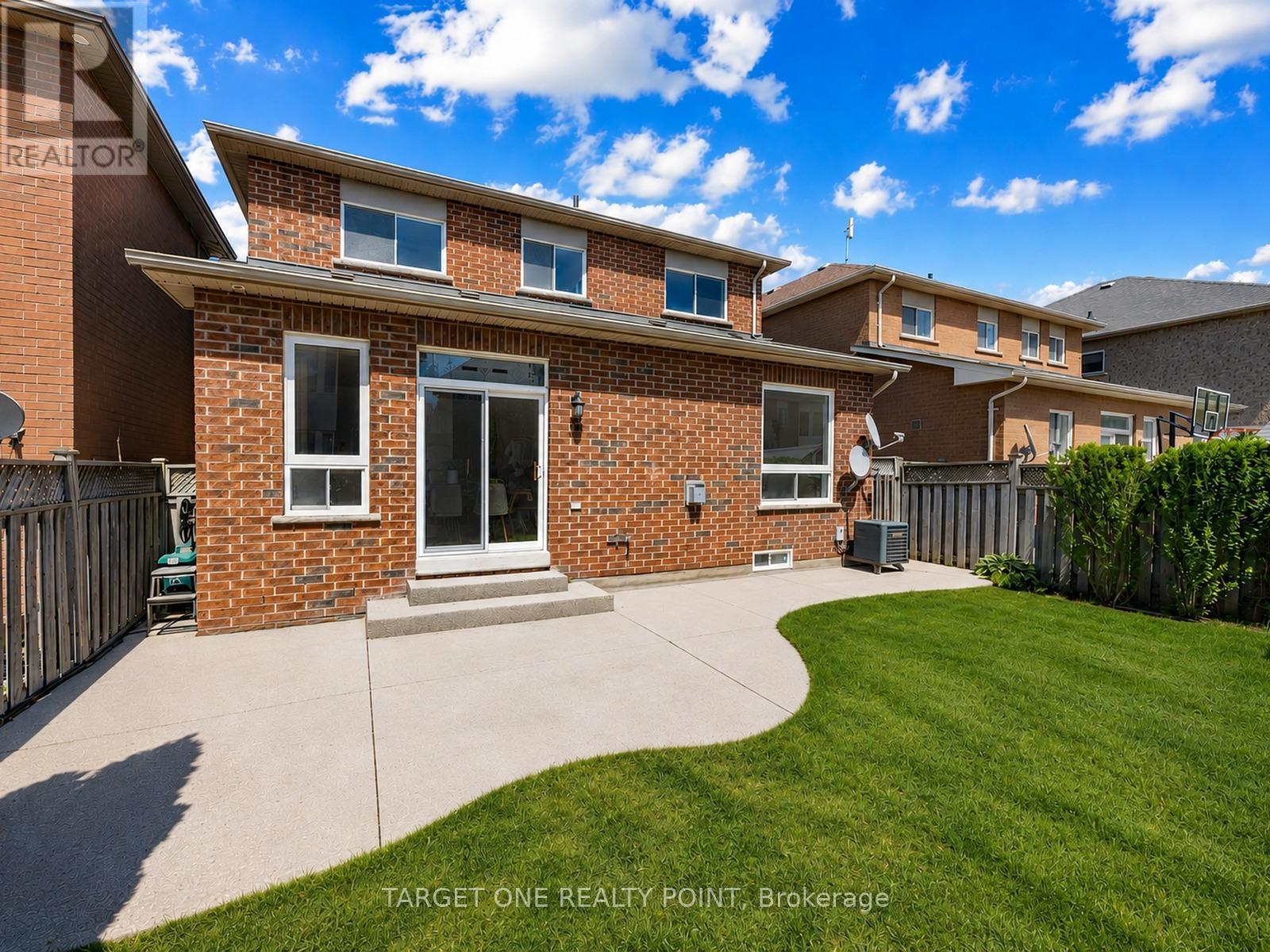 5634 Watersfield Avenue, Mississauga, Ontario  L5M 7G1 - Photo 34 - W13217458