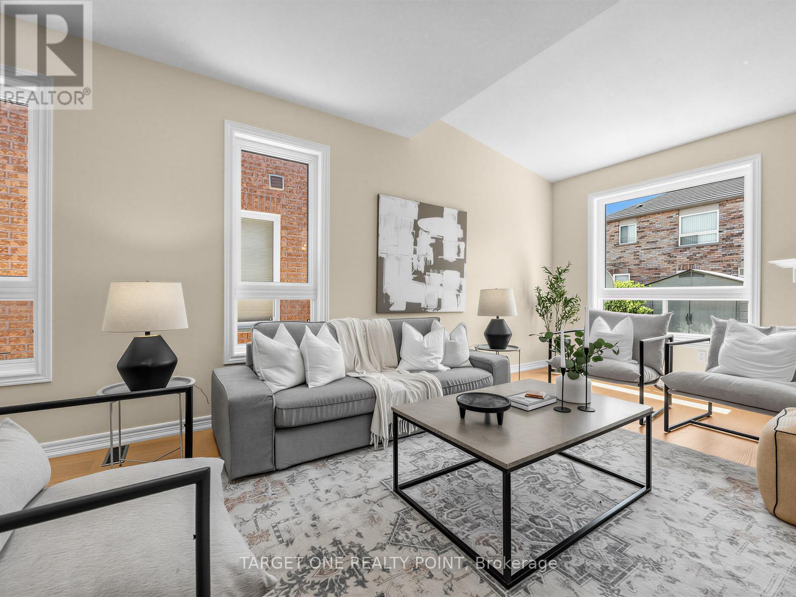 5634 Watersfield Avenue, Mississauga, Ontario  L5M 7G1 - Photo 7 - W13217458