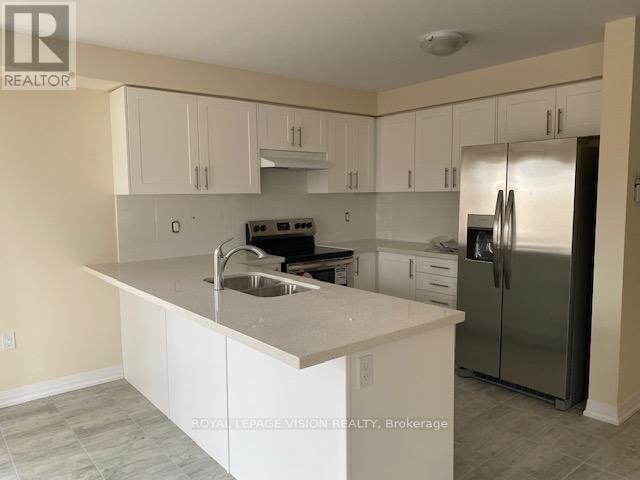 45 Carew Boulevard, Kawartha Lakes, Ontario  K9V 0P7 - Photo 3 - X13217466