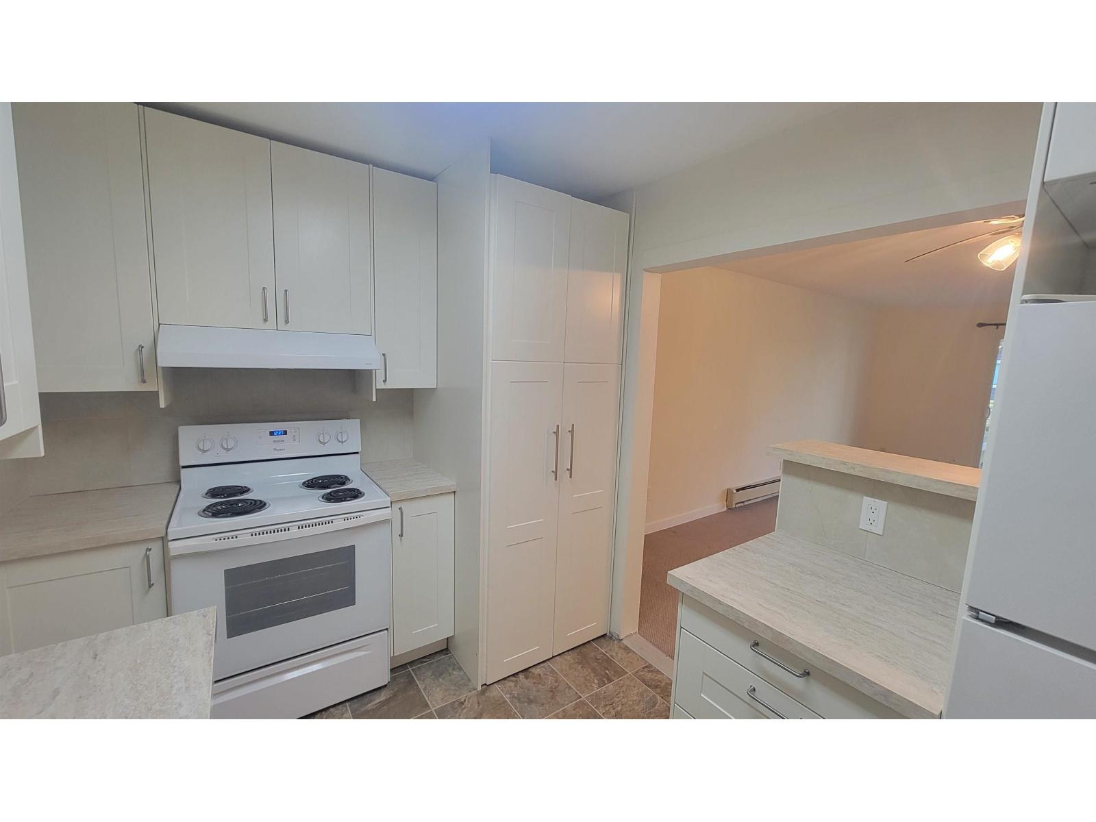 108 33400 Bourquin Place, Abbotsford, British Columbia  V2S 5G3 - Photo 5 - R3102064