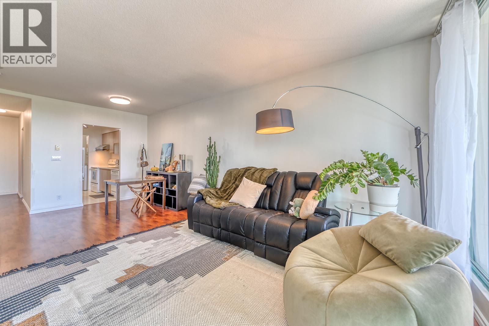 701 8851 Lansdowne Road, Richmond, British Columbia V6X 3X7 - Photo 2 - R3121419