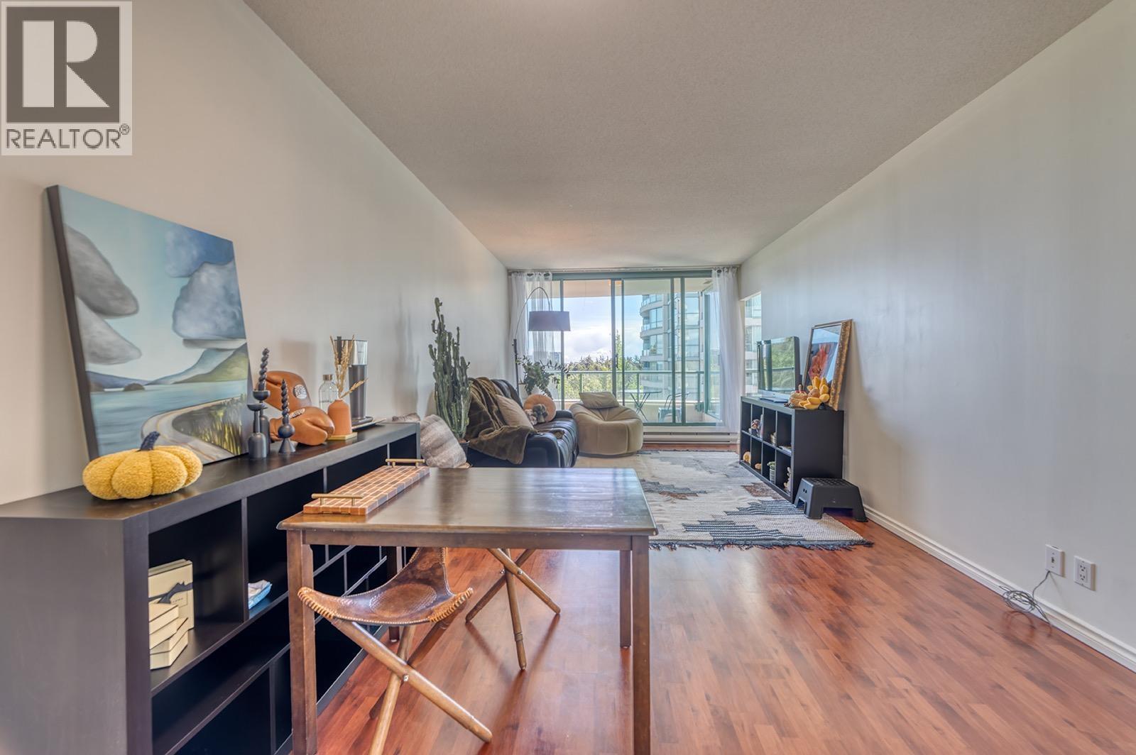 701 8851 LANSDOWNE ROAD, Richmond, British Columbia