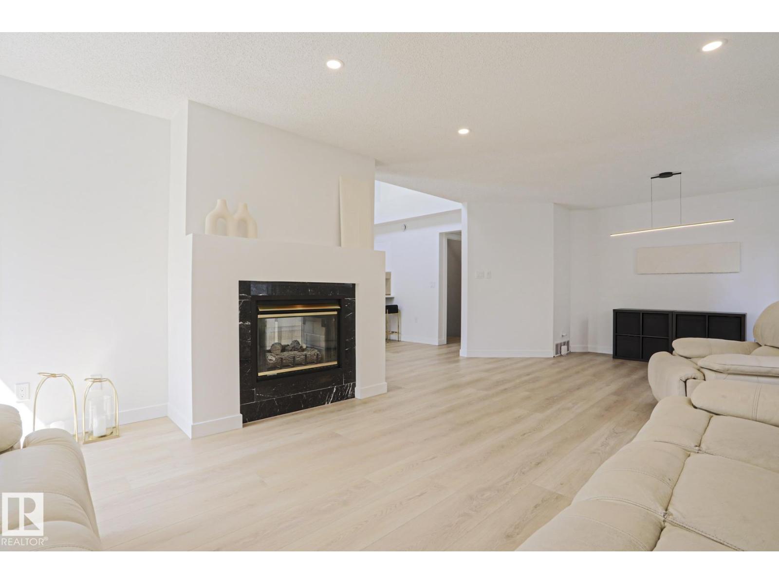 Lorem Ipsum Do, Edmonton, Alberta  T6J  - Photo 11 - DEMO29828751