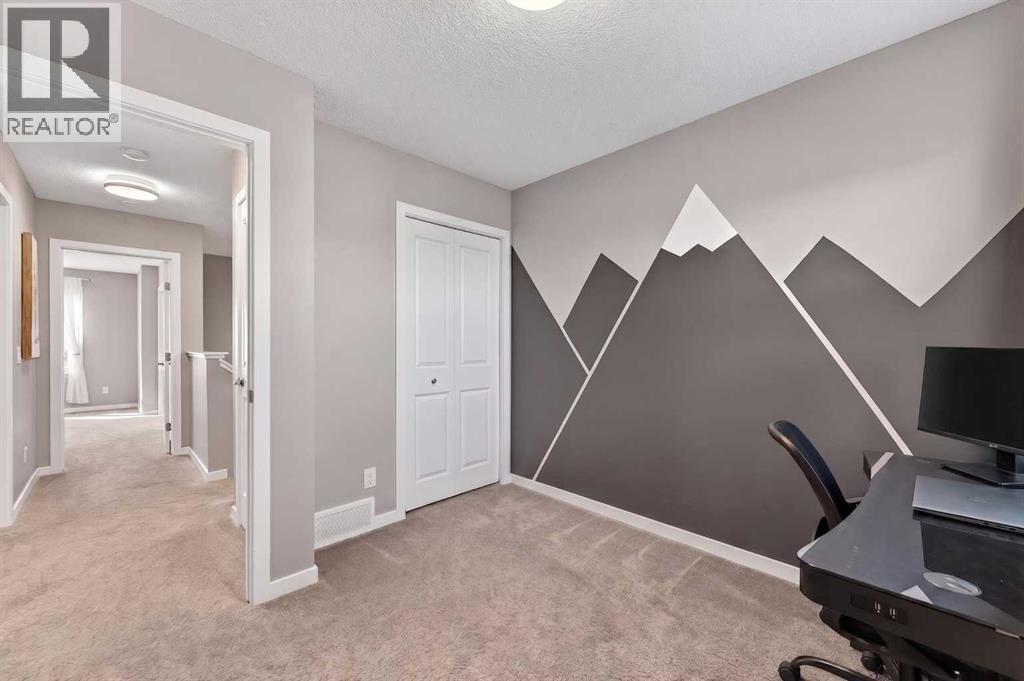 64 Masters Link Se, Calgary, Alberta  T3M 2N2 - Photo 18 - A2307848
