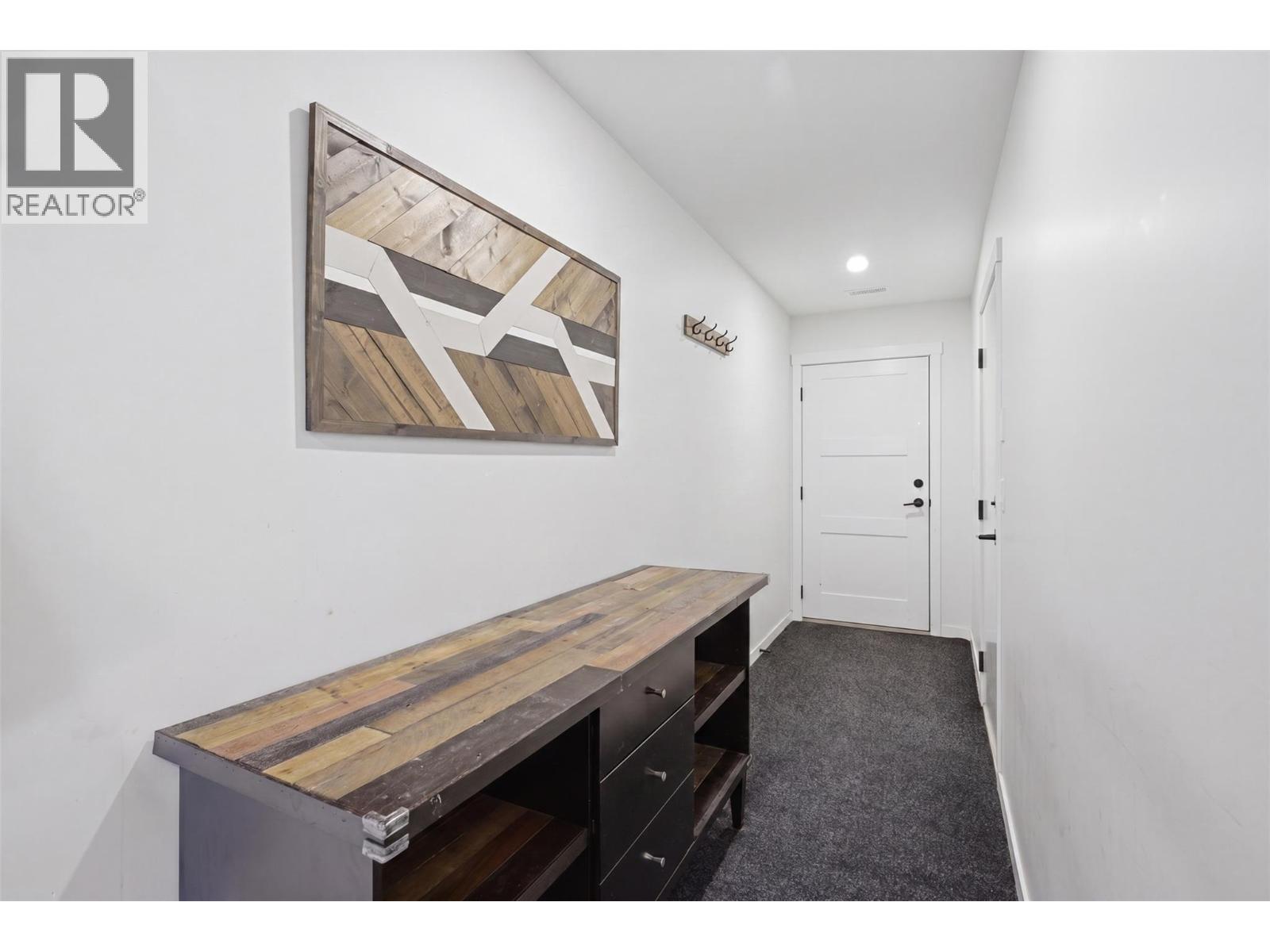 1701 Foxtail Drive Unit# 121, Kamloops, British Columbia  V1S 0B1 - Photo 3 - 10389393