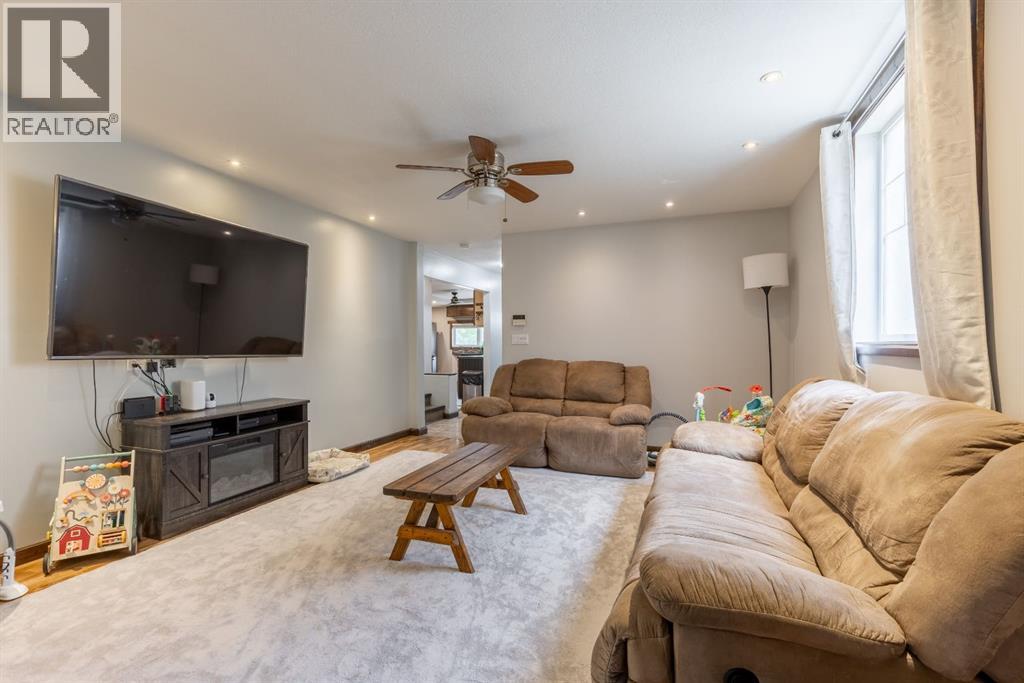 2241 21 Avenue, Coaldale, Alberta  T1M 1J1 - Photo 17 - A2316346