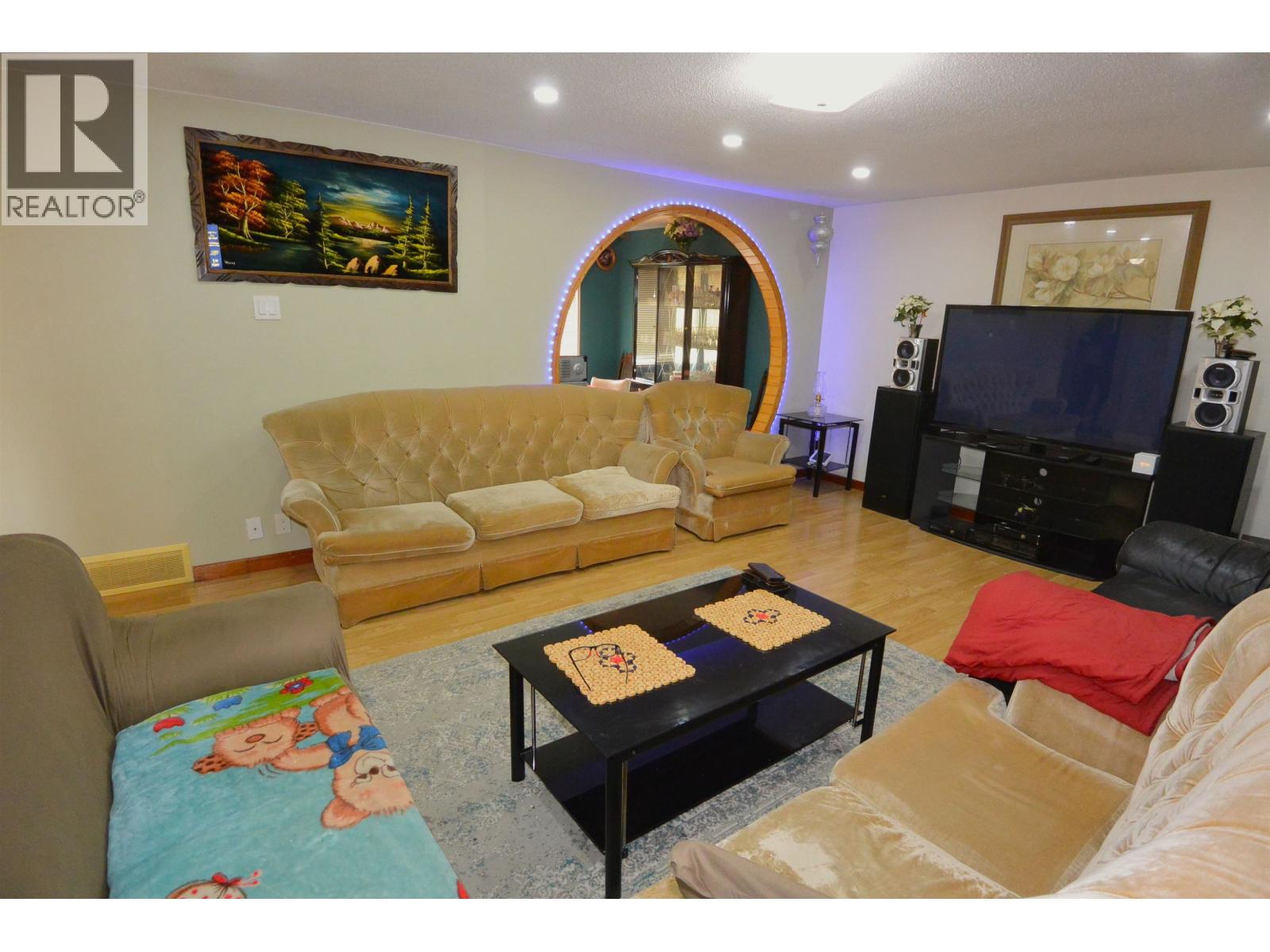 3360 Gillespie Road, Houston, British Columbia  V0J 1Z1 - Photo 5 - R3128520
