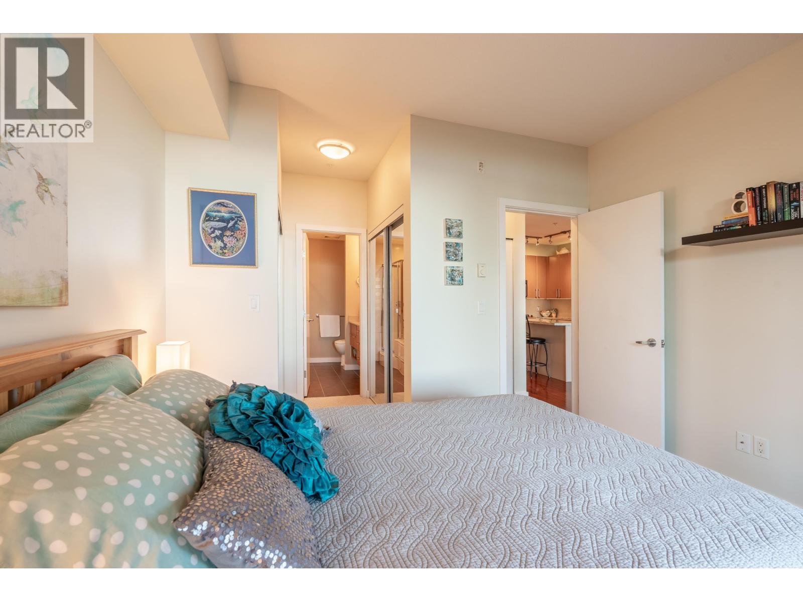 105 5160 Davis Bay Road, Sechelt, British Columbia  V7Z 0H3 - Photo 12 - R3107750