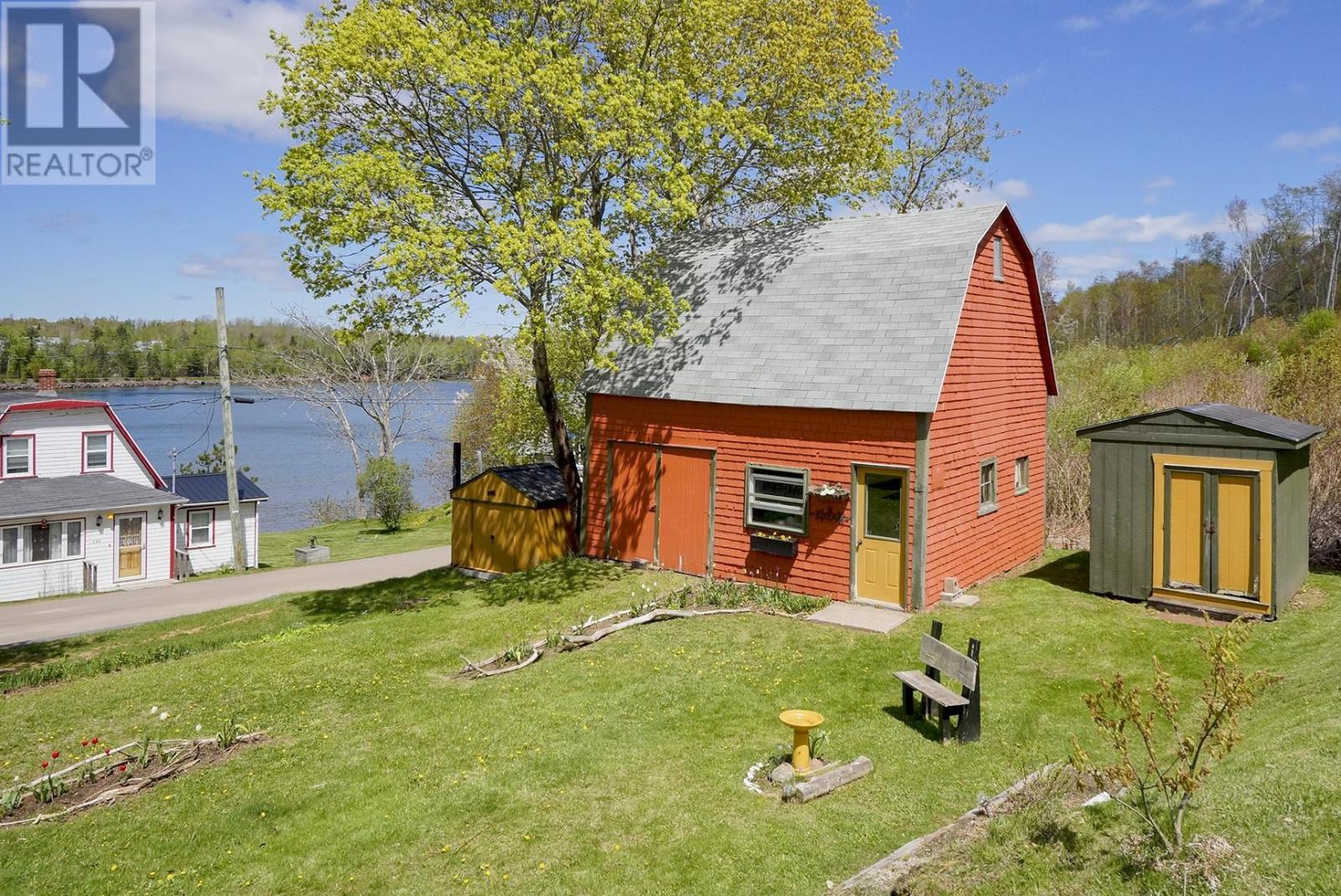 11 Locust Street, Montague, Prince Edward Island  C0A 1R0 - Photo 34 - 202612111