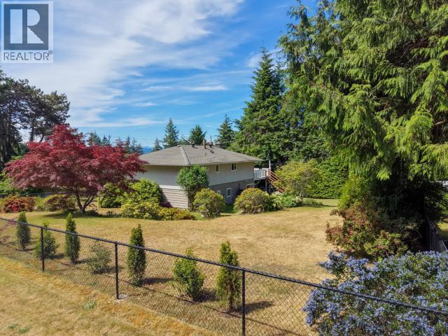 7117 Tahsis Street, Powell River, British Columbia   - Photo 36 - 19912