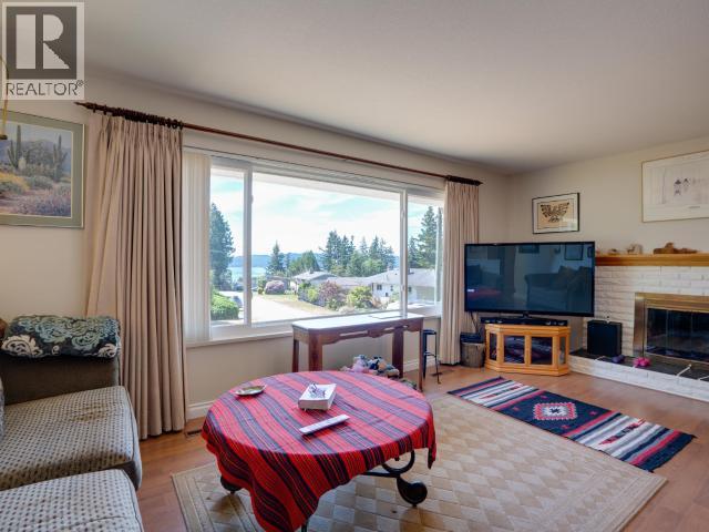 7117 Tahsis Street, Powell River, British Columbia   - Photo 8 - 19912