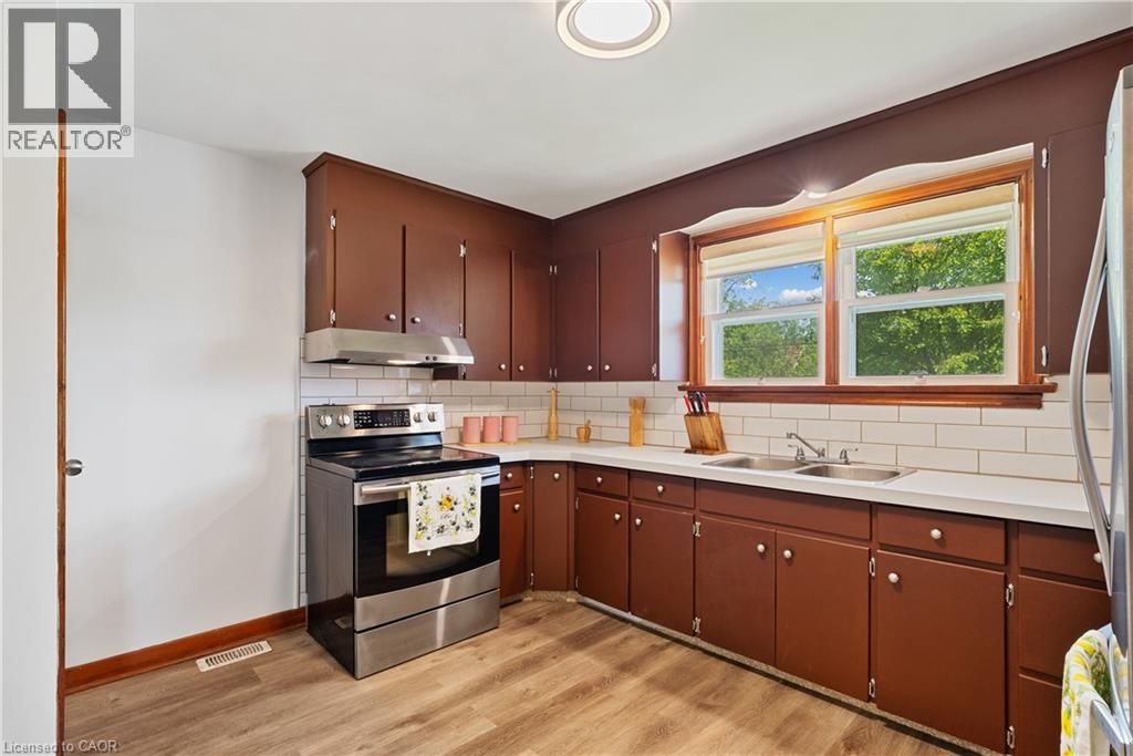 2 Westmount Road, Guelph, Ontario  N1H 5H2 - Photo 20 - 40835020