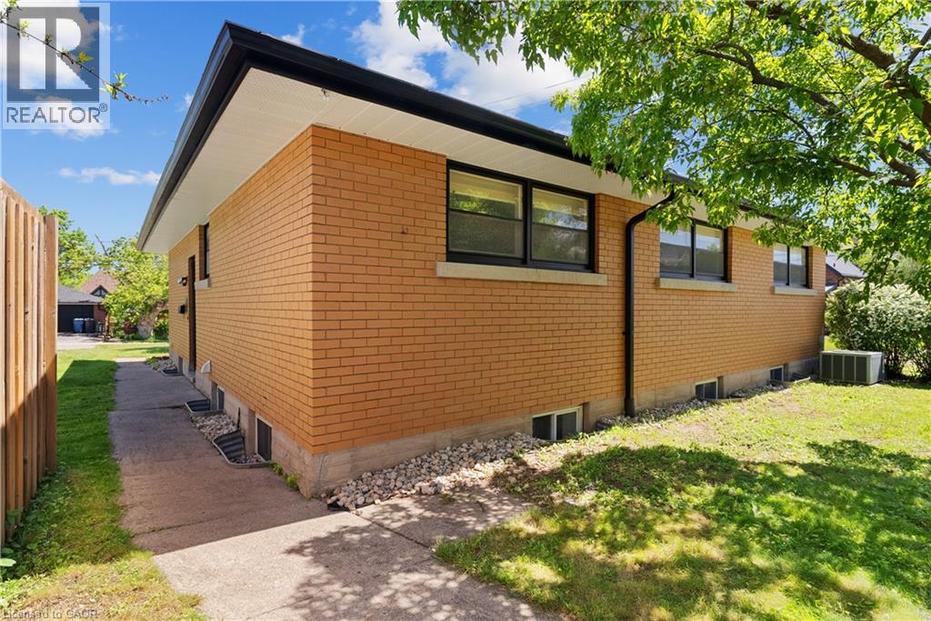 2 Westmount Road, Guelph, Ontario  N1H 5H2 - Photo 43 - 40835020