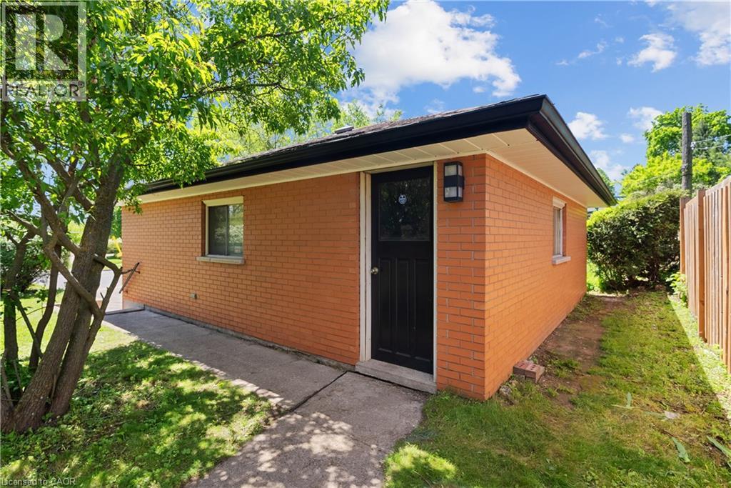 2 Westmount Road, Guelph, Ontario  N1H 5H2 - Photo 44 - 40835020