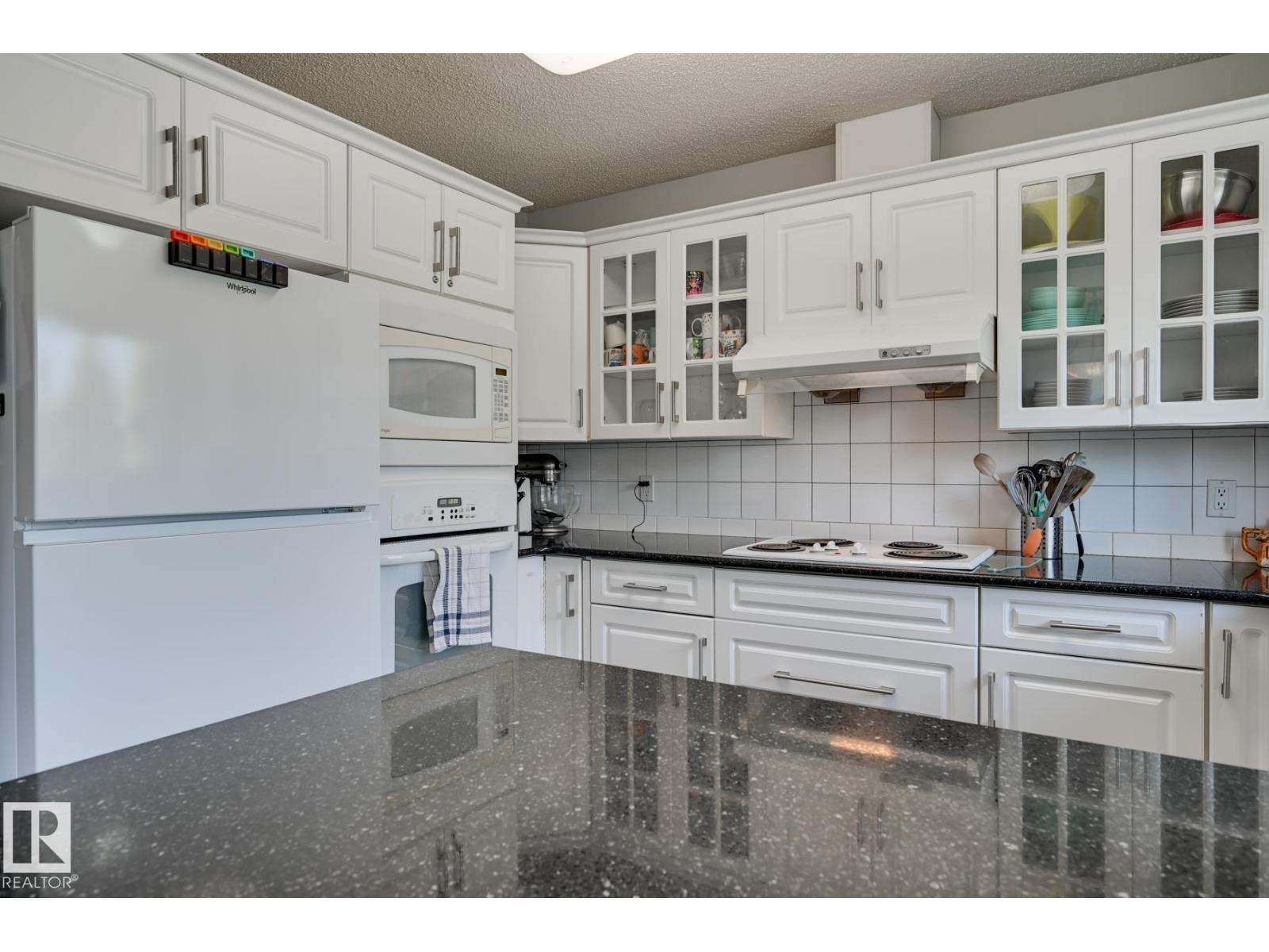 5507 179 St Nw, Edmonton, Alberta  T6M 1X1 - Photo 13 - E4490917