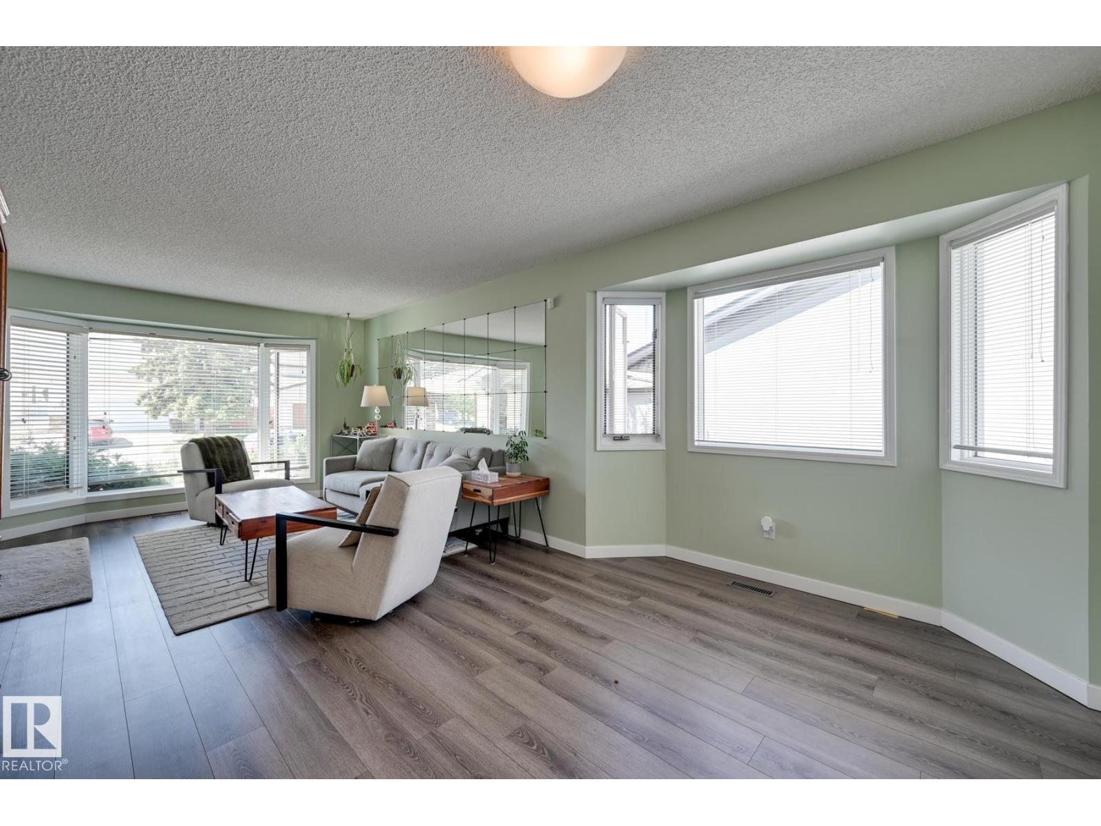 5507 179 St Nw, Edmonton, Alberta  T6M 1X1 - Photo 7 - E4490917