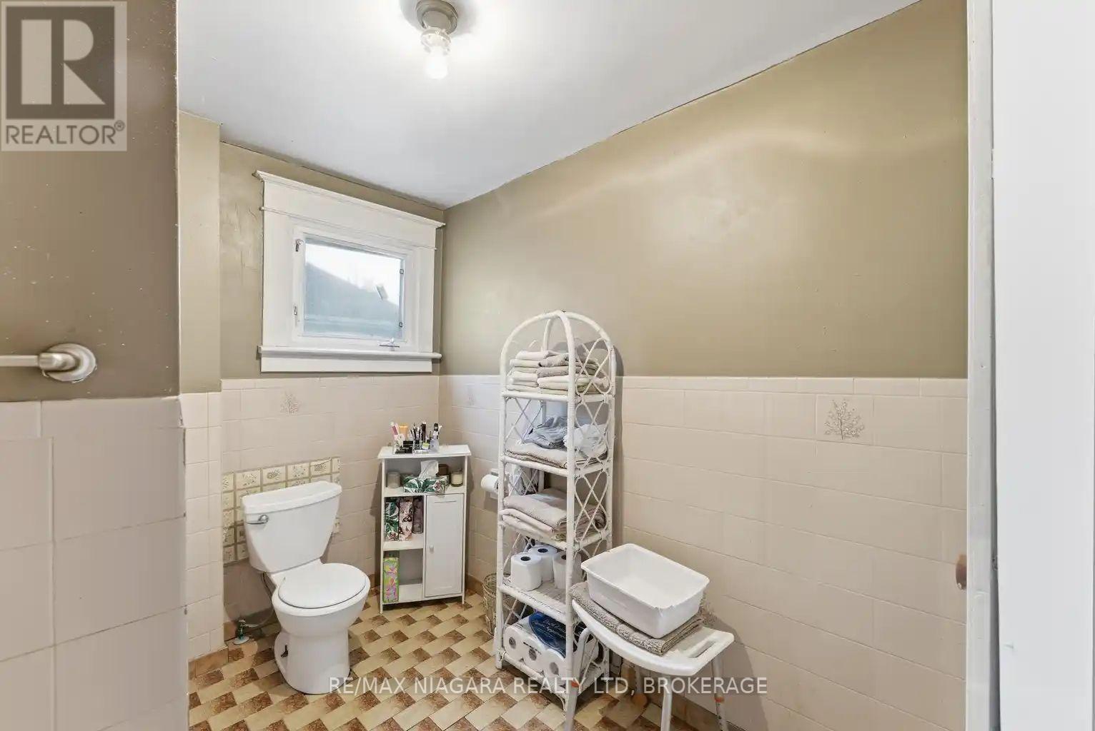 5719 Temperance Avenue E, Niagara Falls, Ontario  L2G 4A6 - Photo 20 - X13217556