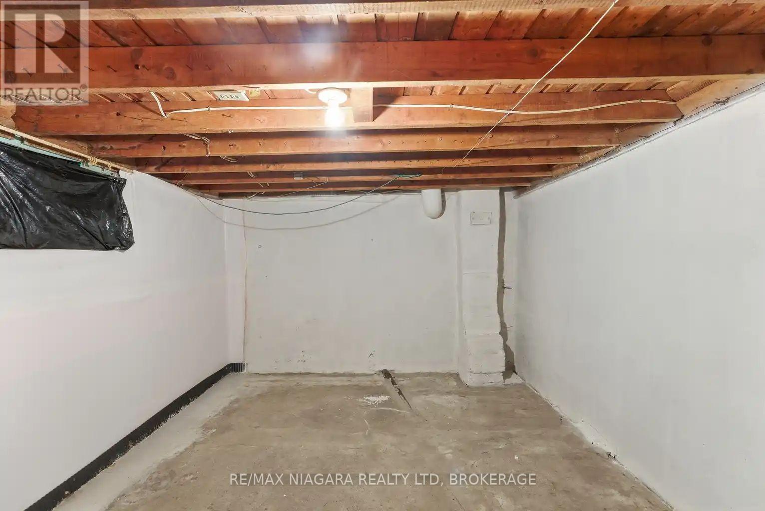 5719 Temperance Avenue E, Niagara Falls, Ontario  L2G 4A6 - Photo 28 - X13217556