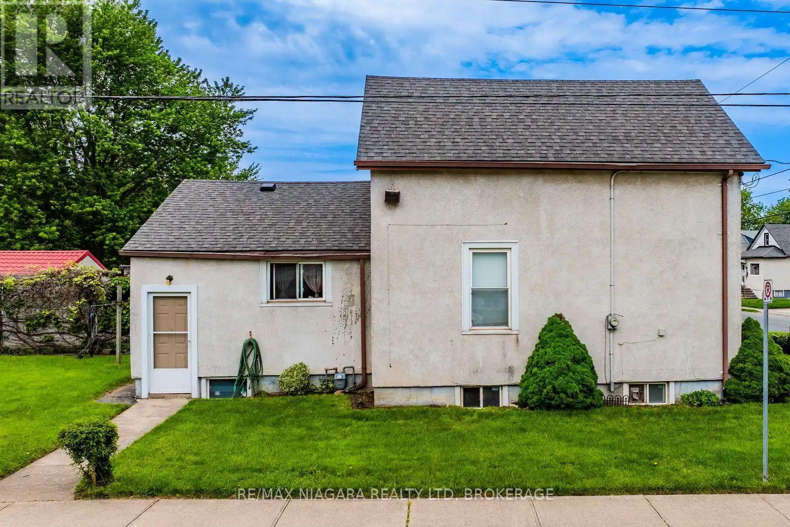 5719 Temperance Avenue E, Niagara Falls, Ontario  L2G 4A6 - Photo 5 - X13217556