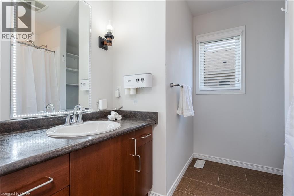 1941 Ottawa Street S Unit# 3b, Kitchener, Ontario  N2E 0C2 - Photo 34 - 40834969
