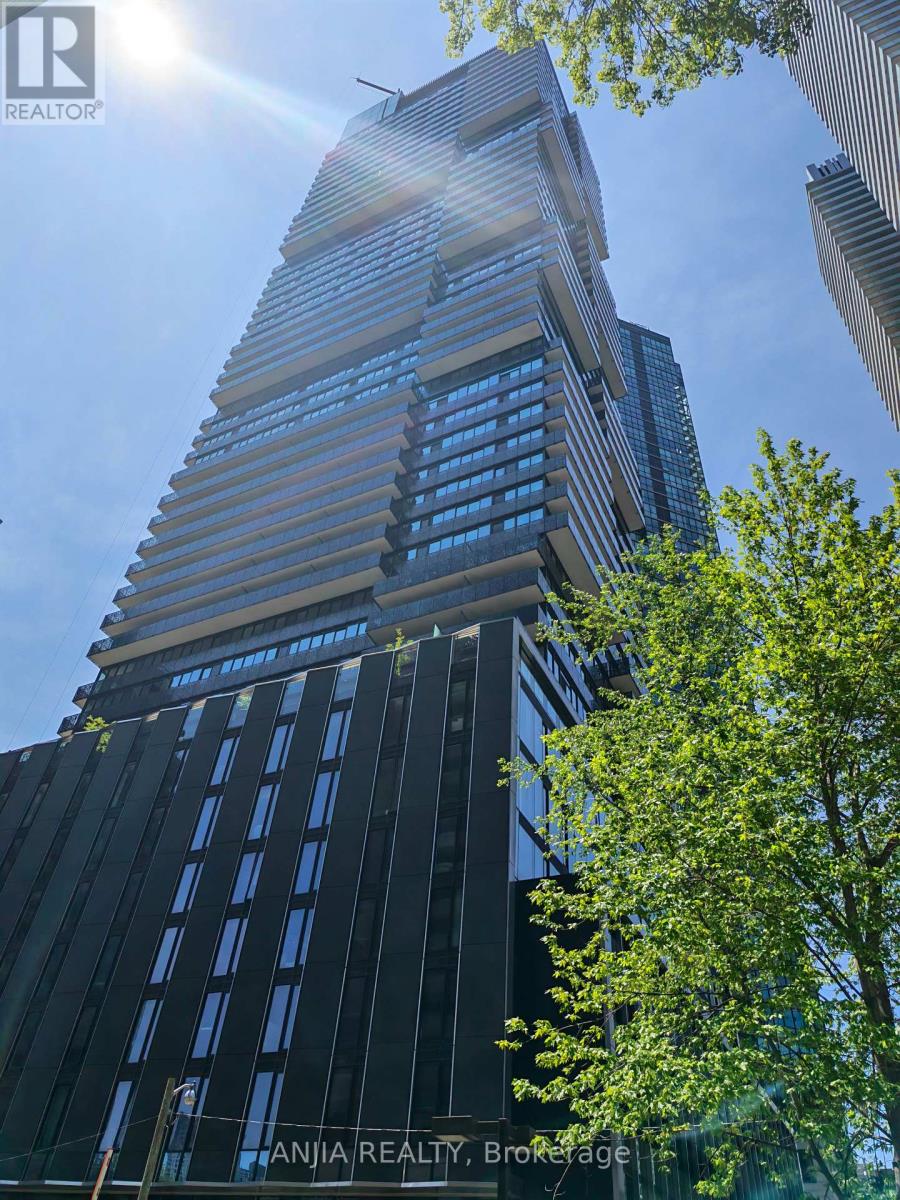 3413 - 55 Charles Street E, Toronto, Ontario  M4Y 0J1 - Photo 1 - C13217532