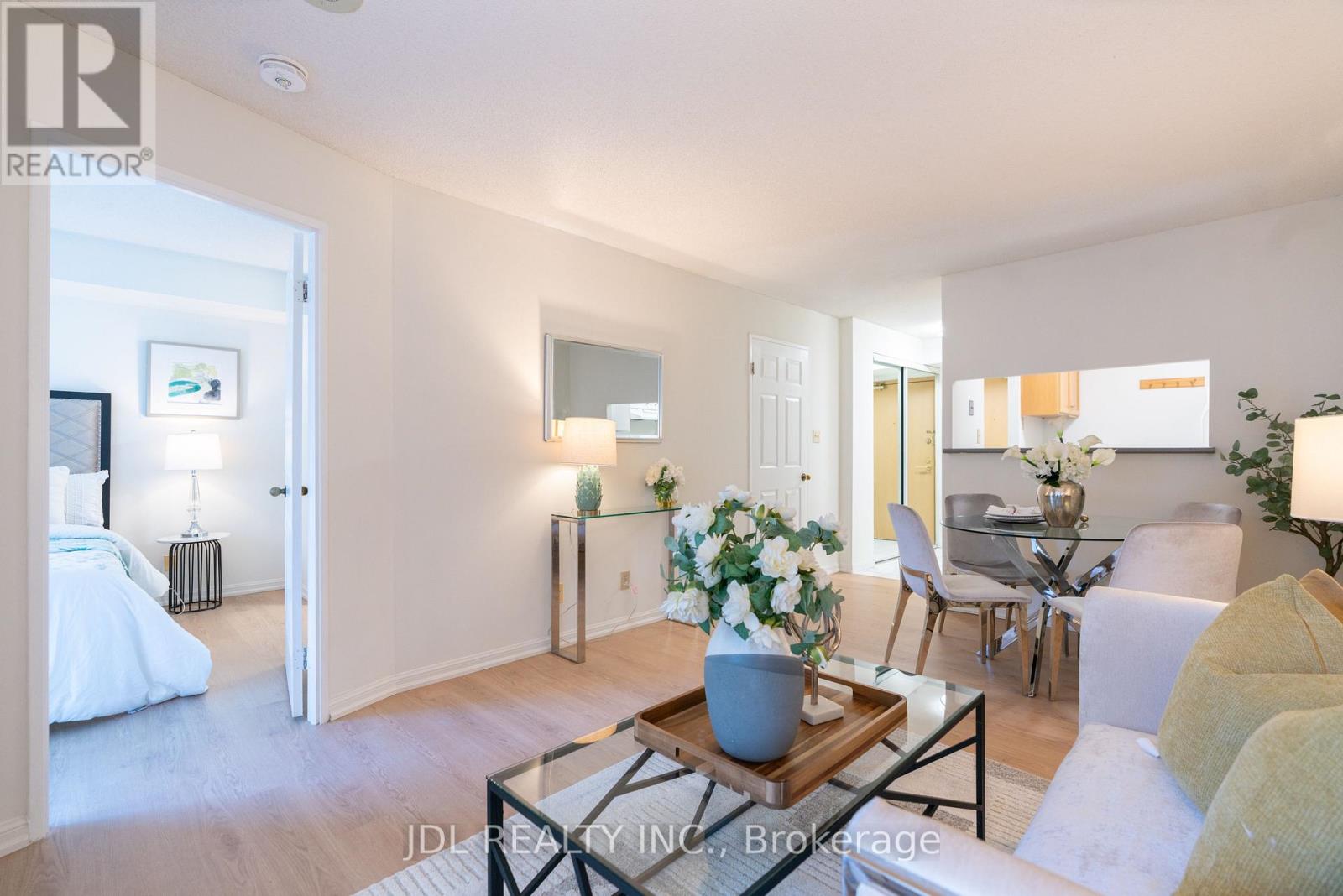 407 - 24 Wellesley Street W, Toronto, Ontario  M4Y 2X6 - Photo 27 - C13217536
