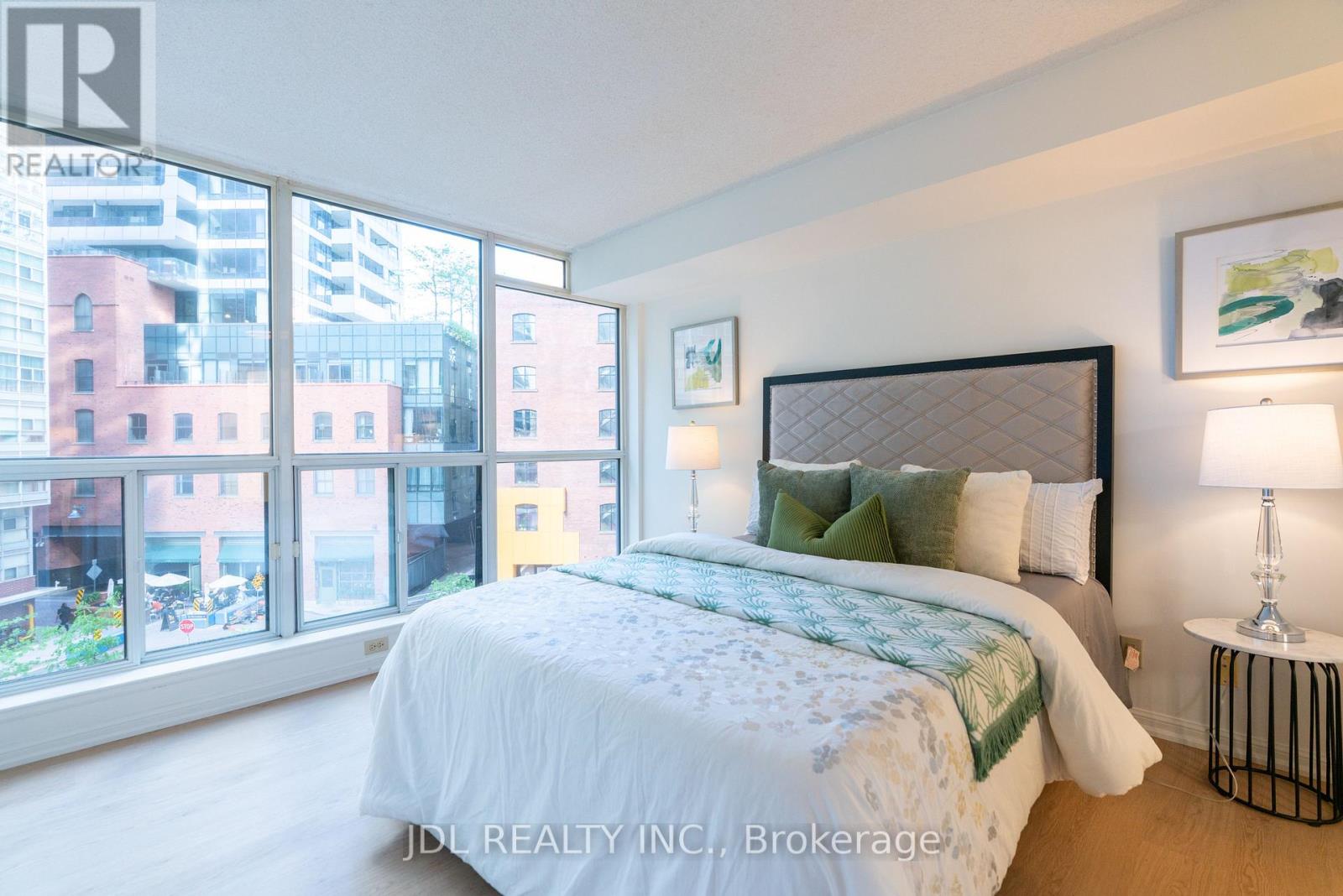 407 - 24 Wellesley Street W, Toronto, Ontario  M4Y 2X6 - Photo 29 - C13217536