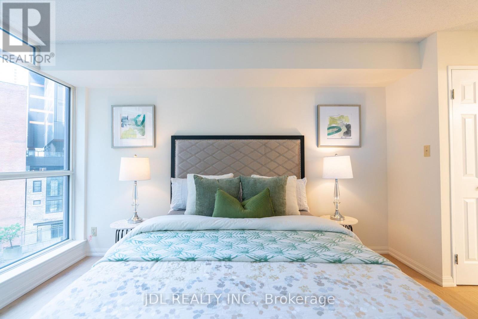 407 - 24 Wellesley Street W, Toronto, Ontario  M4Y 2X6 - Photo 32 - C13217536
