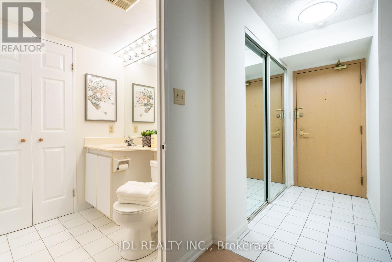 407 - 24 Wellesley Street W, Toronto, Ontario  M4Y 2X6 - Photo 44 - C13217536