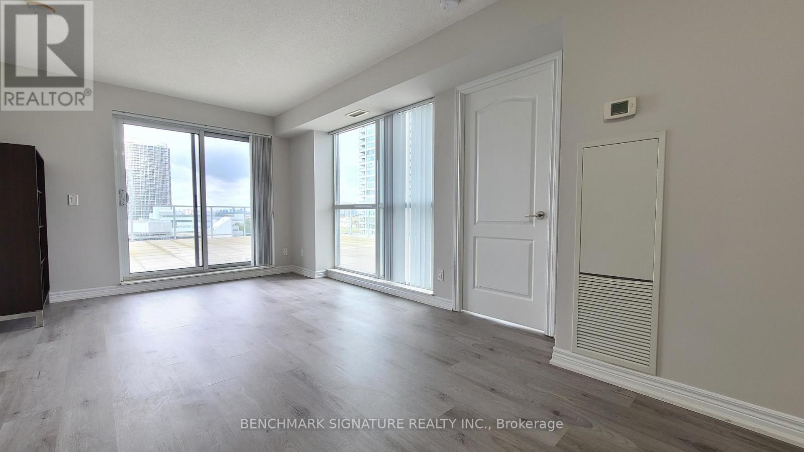 902 - 60 Town Centre Court, Toronto, Ontario  M1P 0B1 - Photo 13 - E13217502