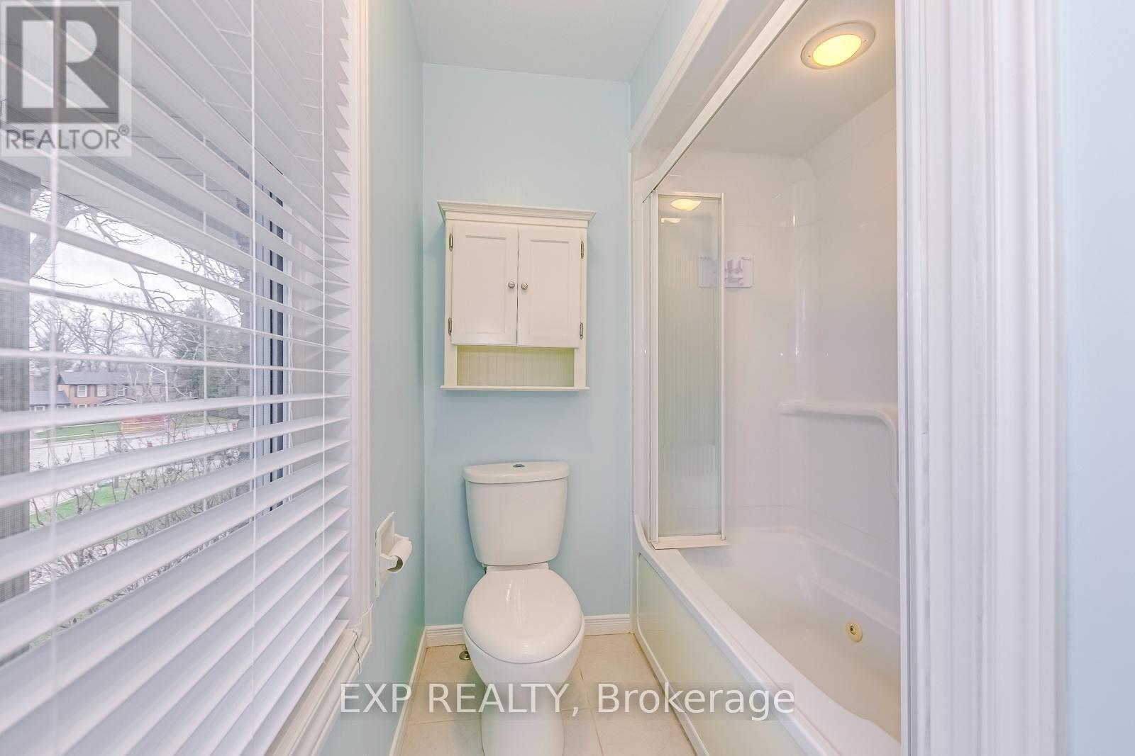 1269 Abbey Court, Burlington, Ontario  L7P 3R4 - Photo 33 - W13206798