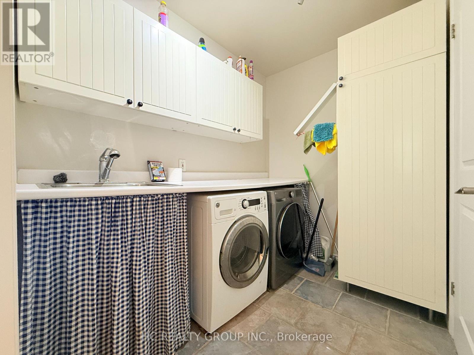 189 Weldrick Road W, Richmond Hill, Ontario  L4C 5J2 - Photo 7 - N13217492