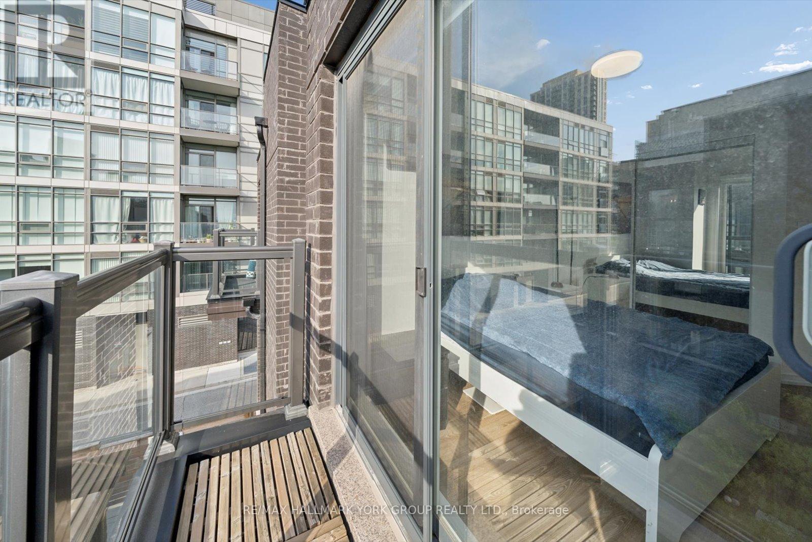 16 - 24 Fieldway Road, Toronto, Ontario  M8Z 0E3 - Photo 18 - W13217490