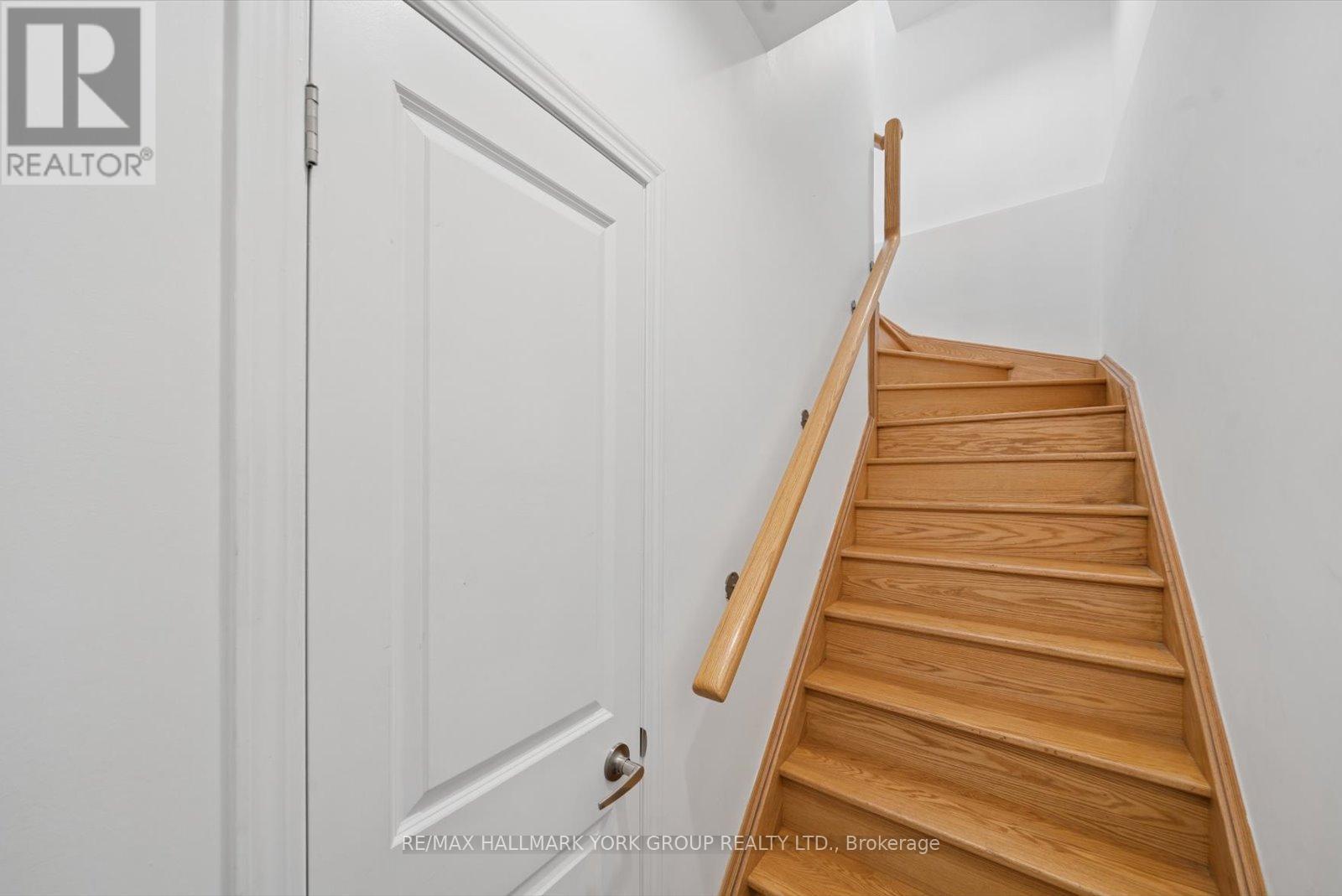 16 - 24 Fieldway Road, Toronto, Ontario  M8Z 0E3 - Photo 4 - W13217490