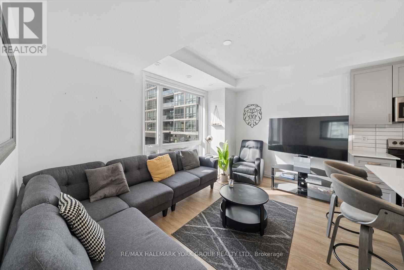 16 - 24 Fieldway Road, Toronto, Ontario  M8Z 0E3 - Photo 5 - W13217490