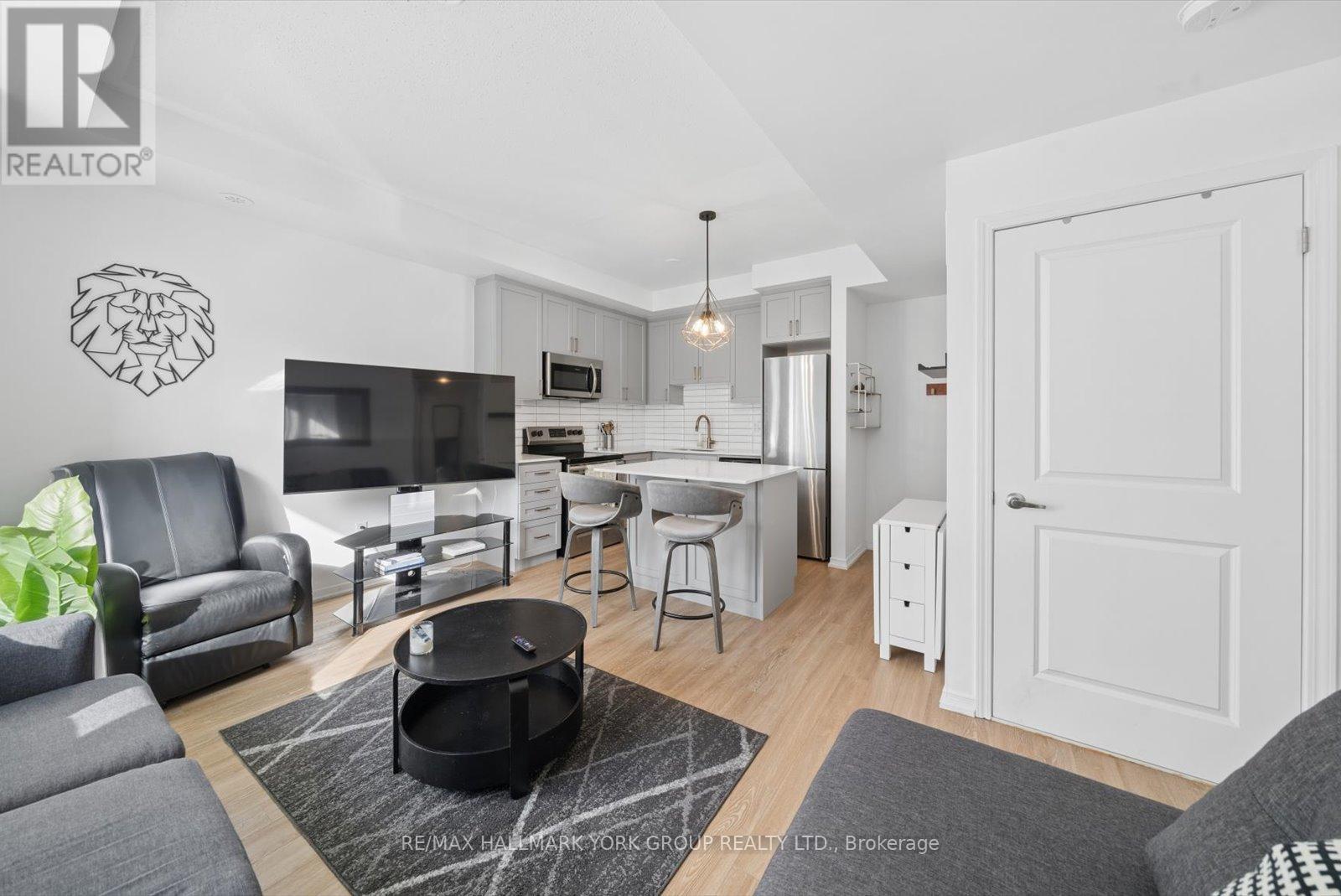 16 - 24 Fieldway Road, Toronto, Ontario  M8Z 0E3 - Photo 6 - W13217490