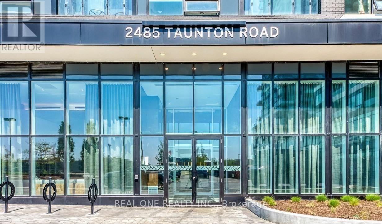 617 - 2485 Taunton Road, Oakville, Ontario  L6H 0G3 - Photo 2 - W13217500