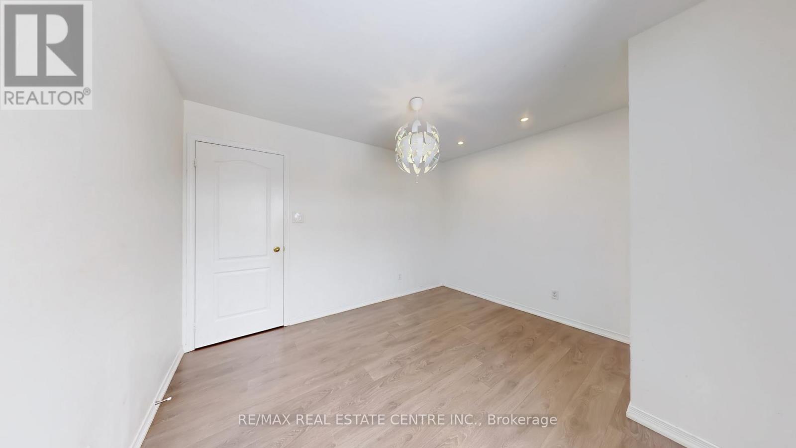 3941 Stardust Drive, Mississauga, Ontario  L5M 8A4 - Photo 35 - W13217518