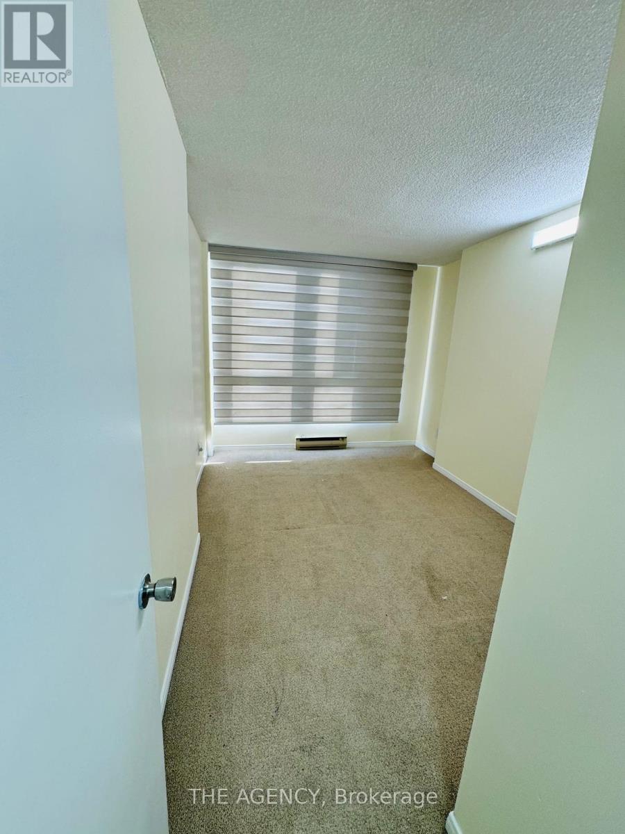 1112 - 145 Hillcrest Avenue, Mississauga, Ontario  L5B 3Z1 - Photo 7 - W13217520