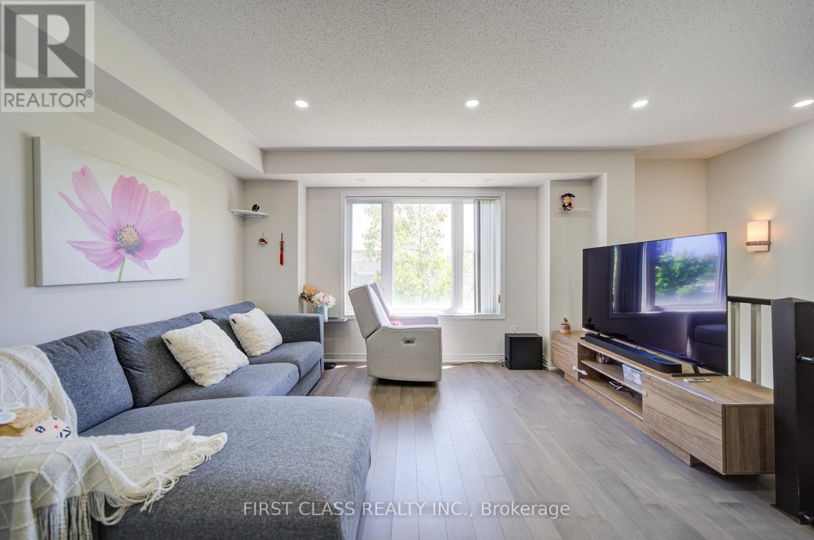 6 - 2875 Hazelton Place, Mississauga, Ontario  L5M 6J3 - Photo 3 - W13217522