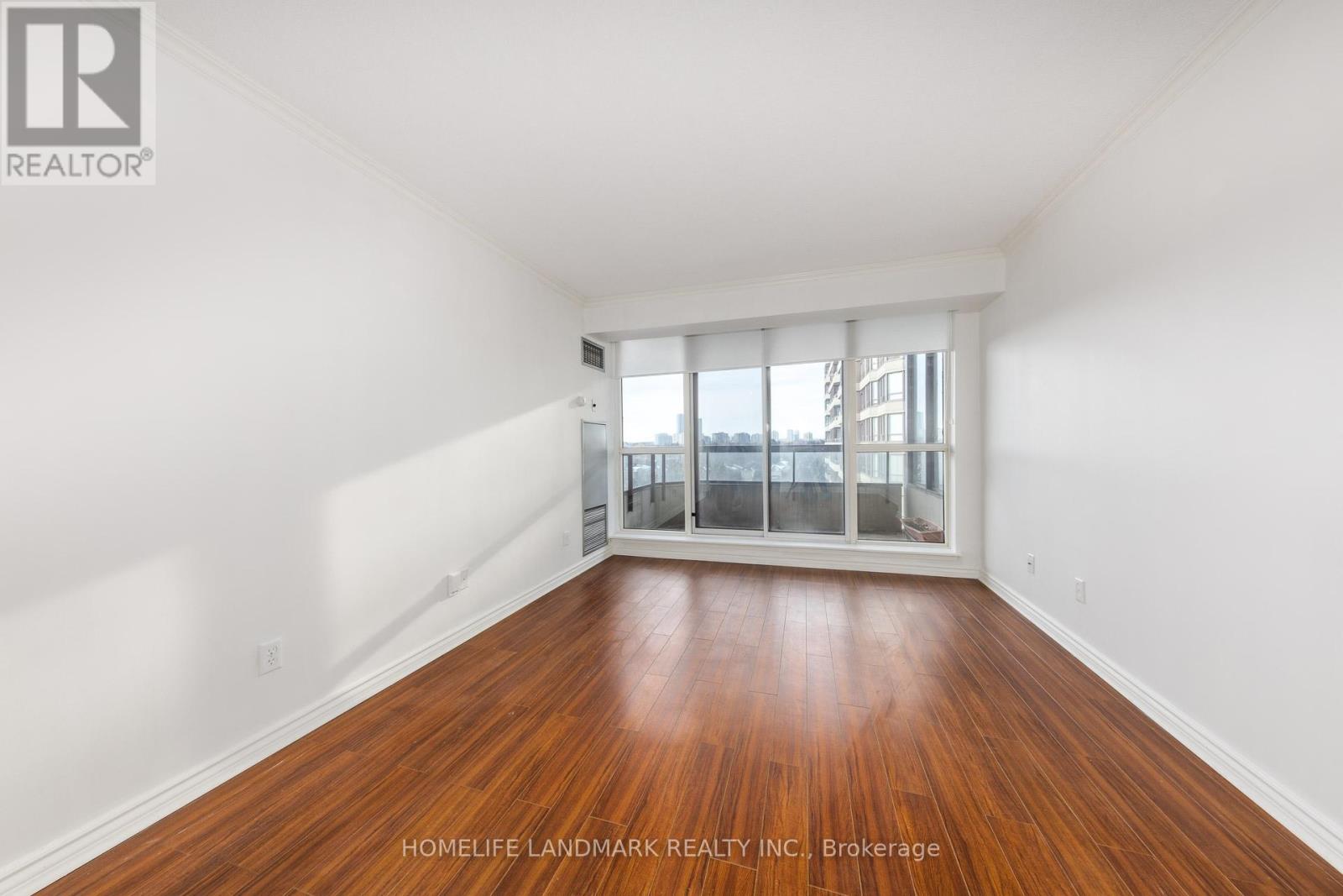 711 - 91 Townsgate Drive, Vaughan, Ontario  L4J 8E8 - Photo 7 - N13217388