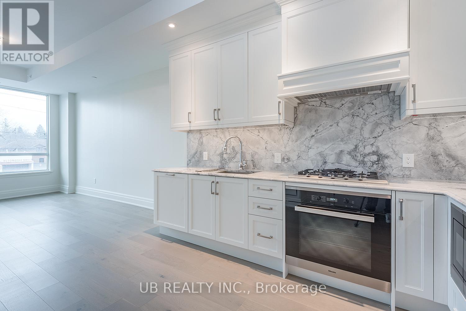 205 - 1451 Wellington Street W, Ottawa, Ontario  K1Y 2X3 - Photo 3 - X13217512