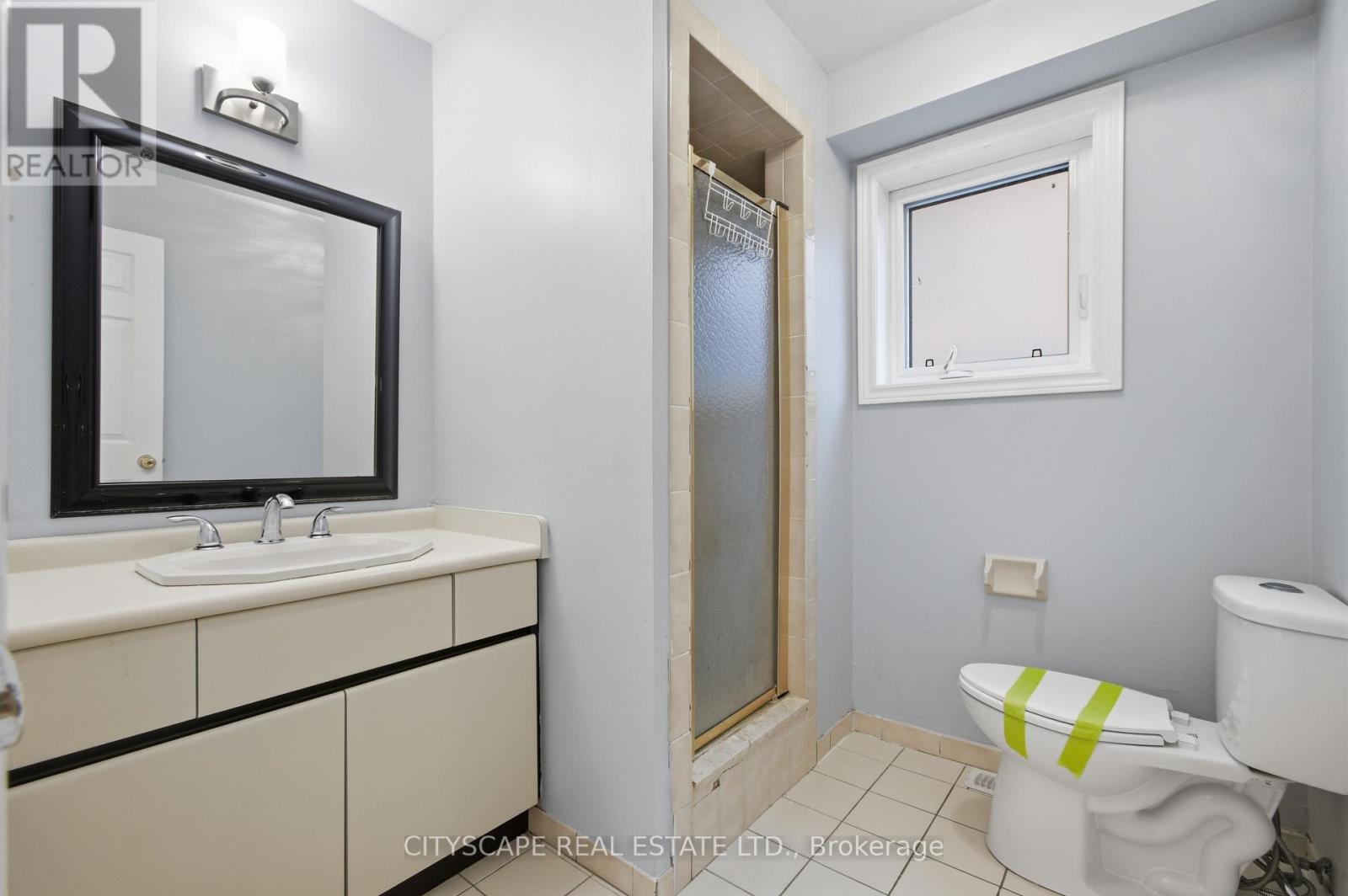 3154 Fazio Drive, Windsor, Ontario  N9E 4G6 - Photo 24 - X13217560